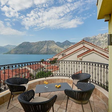 2Montenegro Mimoza Apartments Dobrota Esterno foto