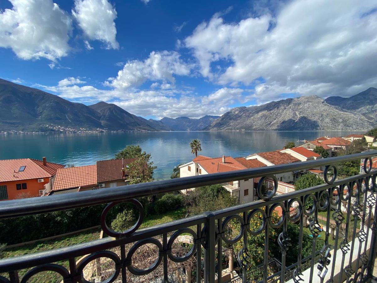 2Montenegro Mimoza Apartments Dobrota Esterno foto