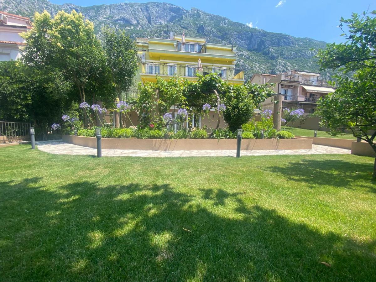 2Montenegro Mimoza Apartments Dobrota Esterno foto