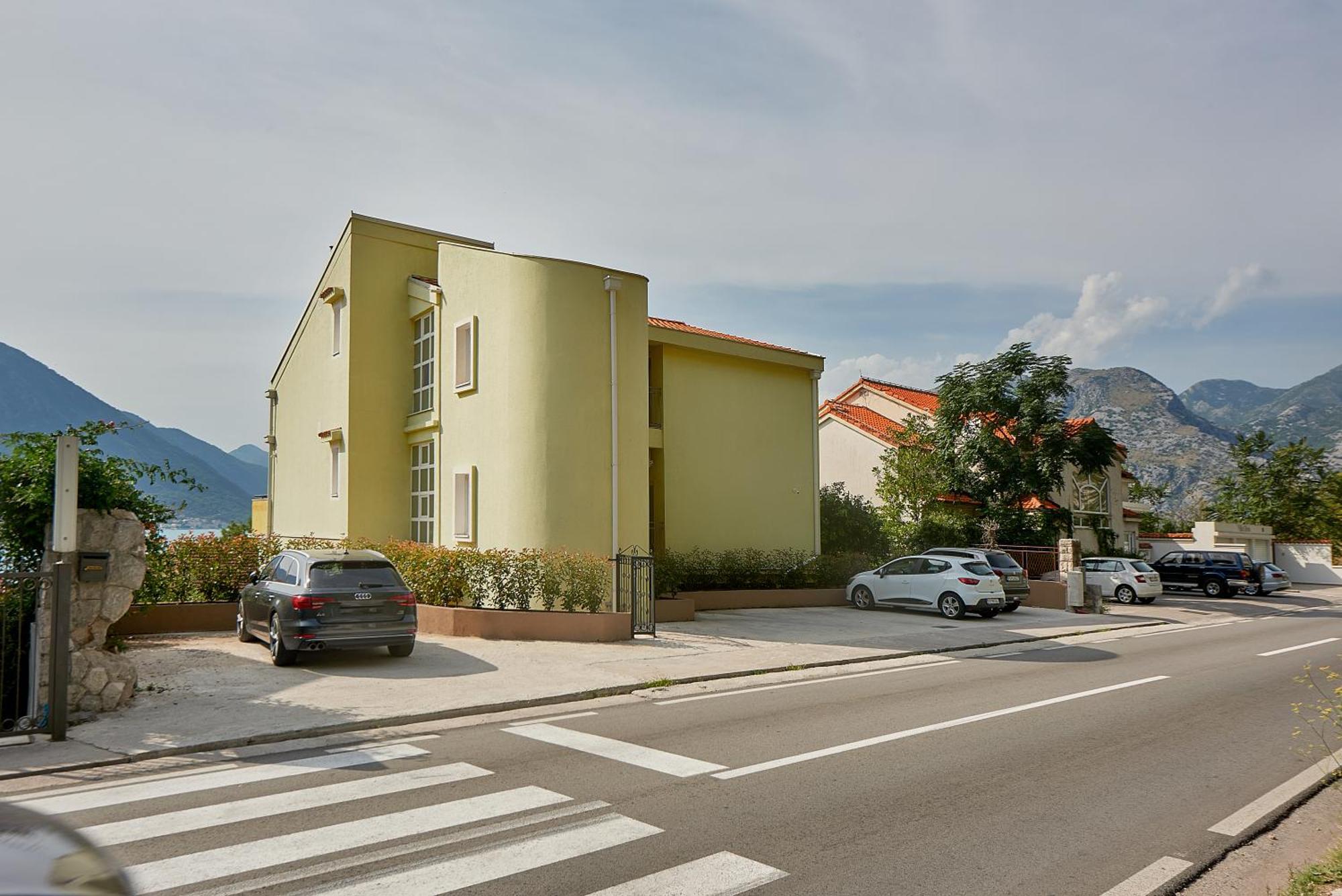 2Montenegro Mimoza Apartments Dobrota Esterno foto